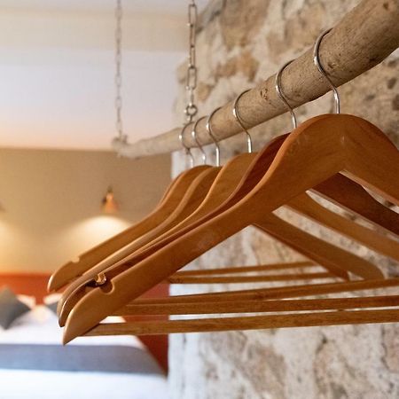 Le Jas Du Mas Hotel Saint-Anthème Kültér fotó