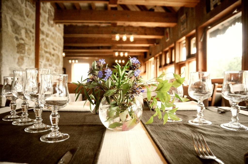 Le Jas Du Mas Hotel Saint-Anthème Kültér fotó