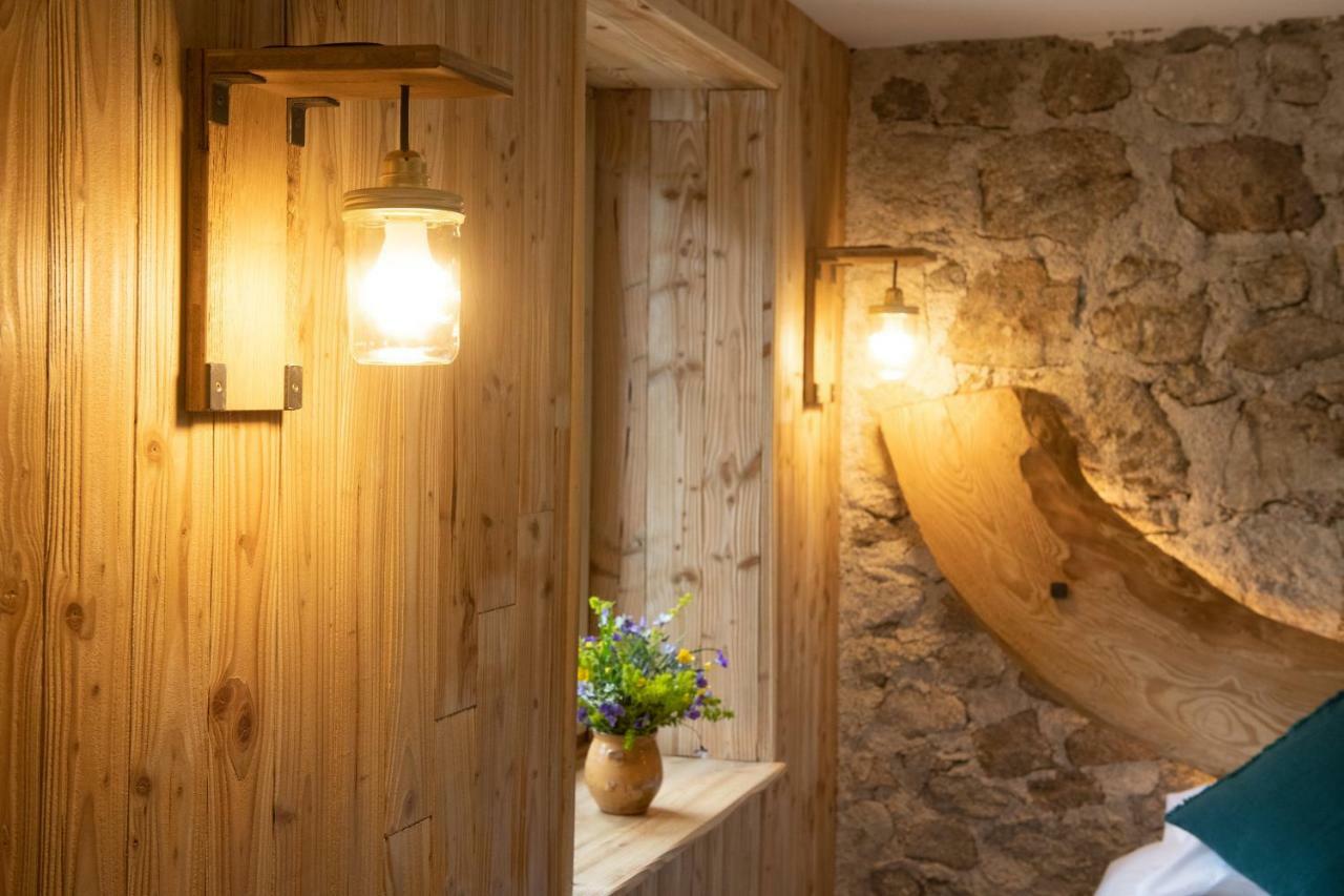 Le Jas Du Mas Hotel Saint-Anthème Kültér fotó
